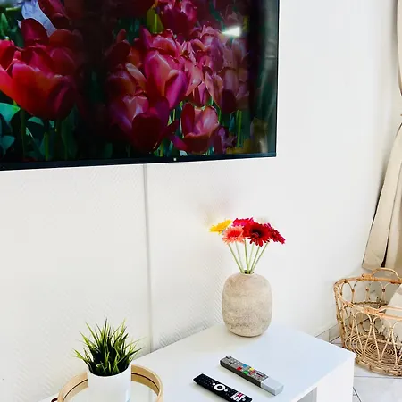 Valenstay - Cosy - - Netflix Anzin