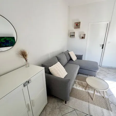 Valenstay - Cosy - - Netflix * Anzin