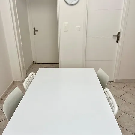 Valenstay - T2 Pro - Fibre & Bureau - Tram Gare Apartament