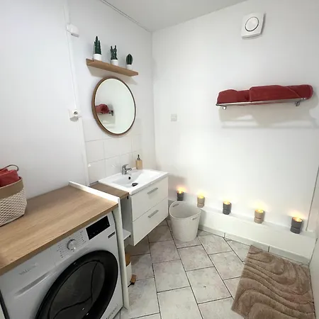 Apartament Valenstay - T2 Pro - Fibre & Bureau - Tram Gare