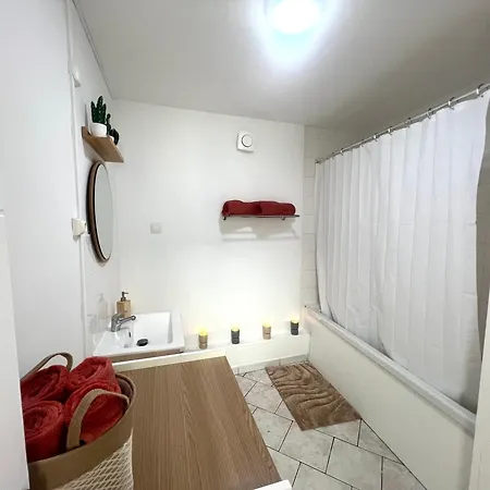 Valenstay - Cosy - - Netflix *