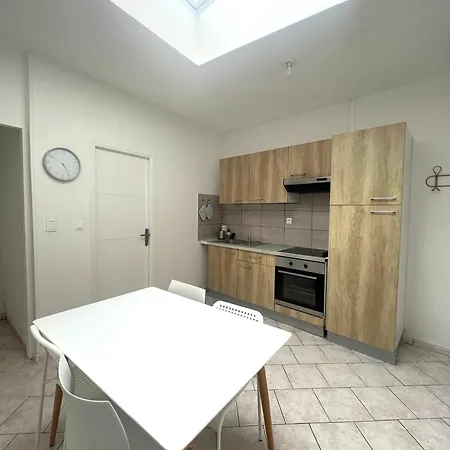 Apartament Valenstay - T2 Pro - Fibre & Bureau - Tram Gare
